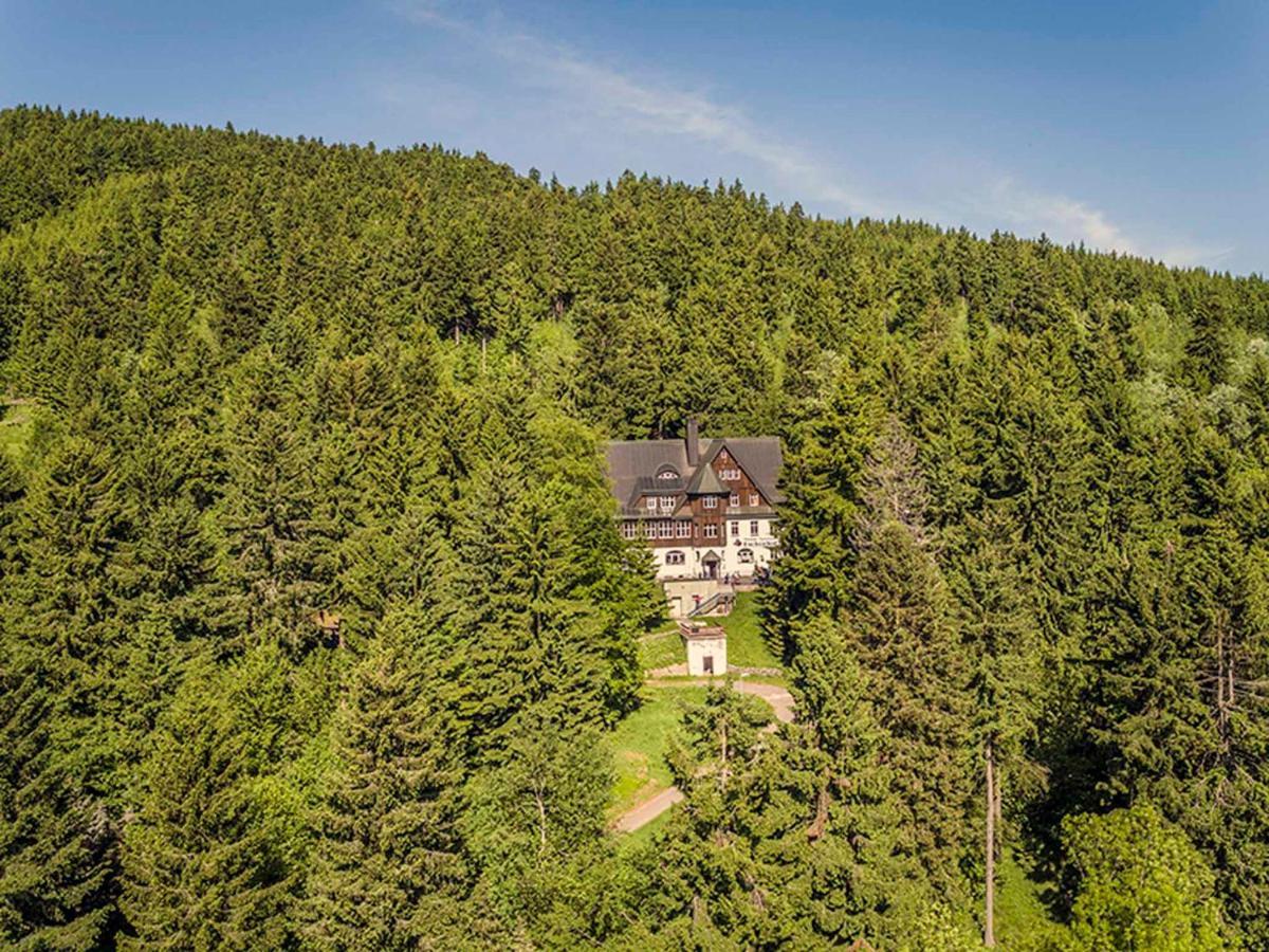Pension Und Gaststaette Naturbaude Eschenhof 오베르비젠탈 외부 사진